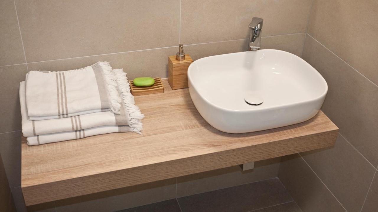 Apartman Vratna Терхова Екстер'єр фото
